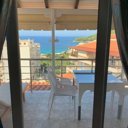★ Meniko'S House ★ Amazing Sea View Lägenhet Himare Exteriör bild